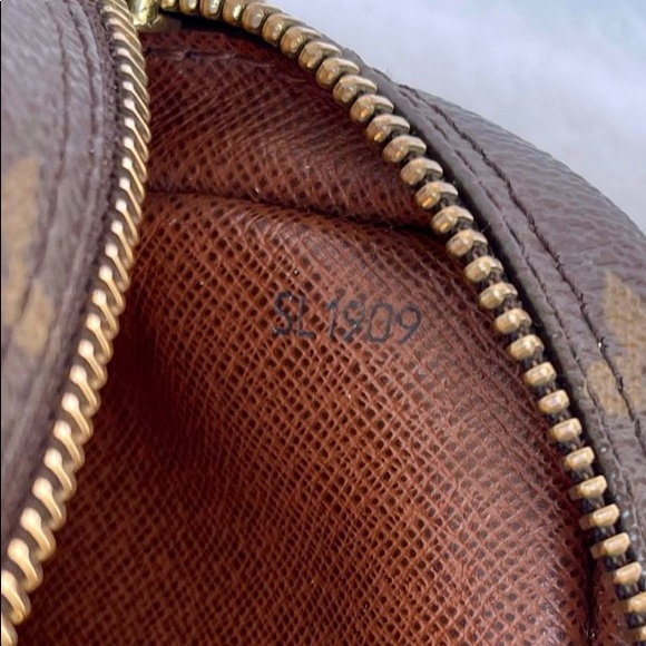 Vintage Louis Vuitton Danube - Picture 14 of 14
